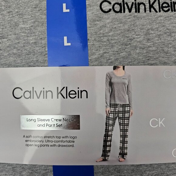 Calvin Klein New 2-piece Long Sleeve Crew Neck & Pant Fleece Pajama Lounge Set - Picture 5 of 5